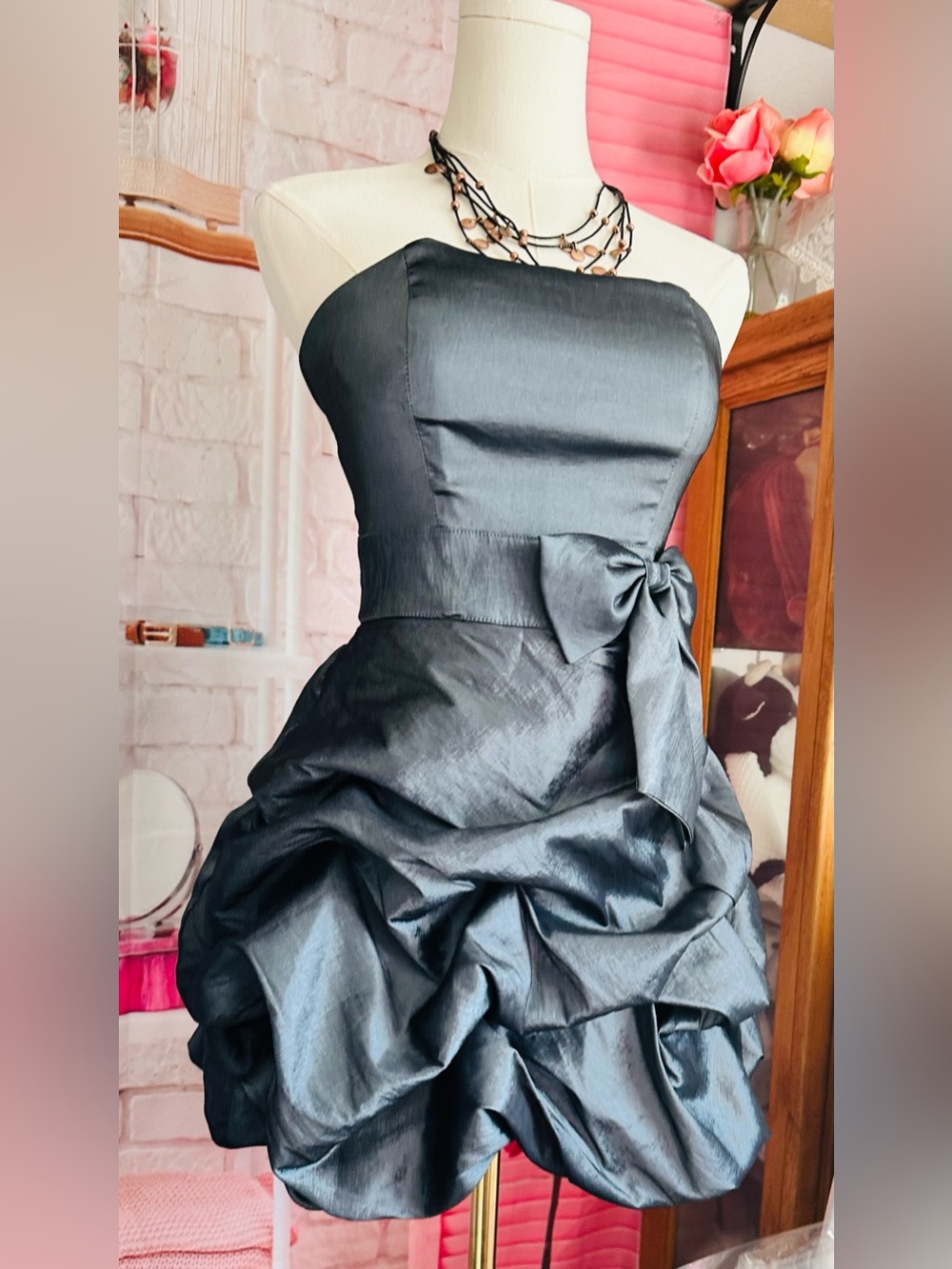 Vintage Y2K Masquerade Strapless Bubble Hem Prom Dress - Picture 4 of 11